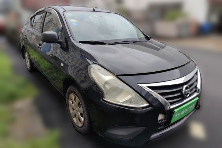 Used Nissan Sunny 2015 1.5XE Manual Comfort Edition Front Right 45 Deg