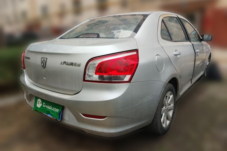 Used Baojun 630 2011 1.5L manual standard version
