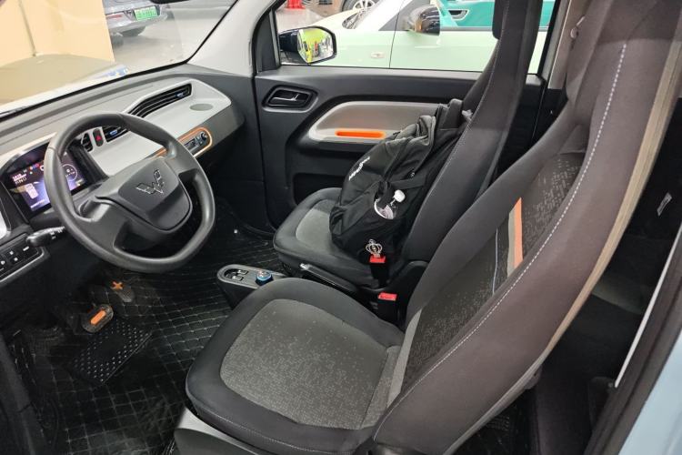 Used Wuling Hongguang MINIEV 2022 Zizai Version Lithium Iron Phosphate Left Front Seat