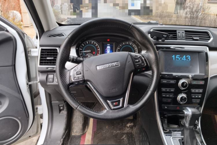 Used Haval H2 2016 Red-Label 1.5T Automatic Two-Wheel Drive Luxury Model
