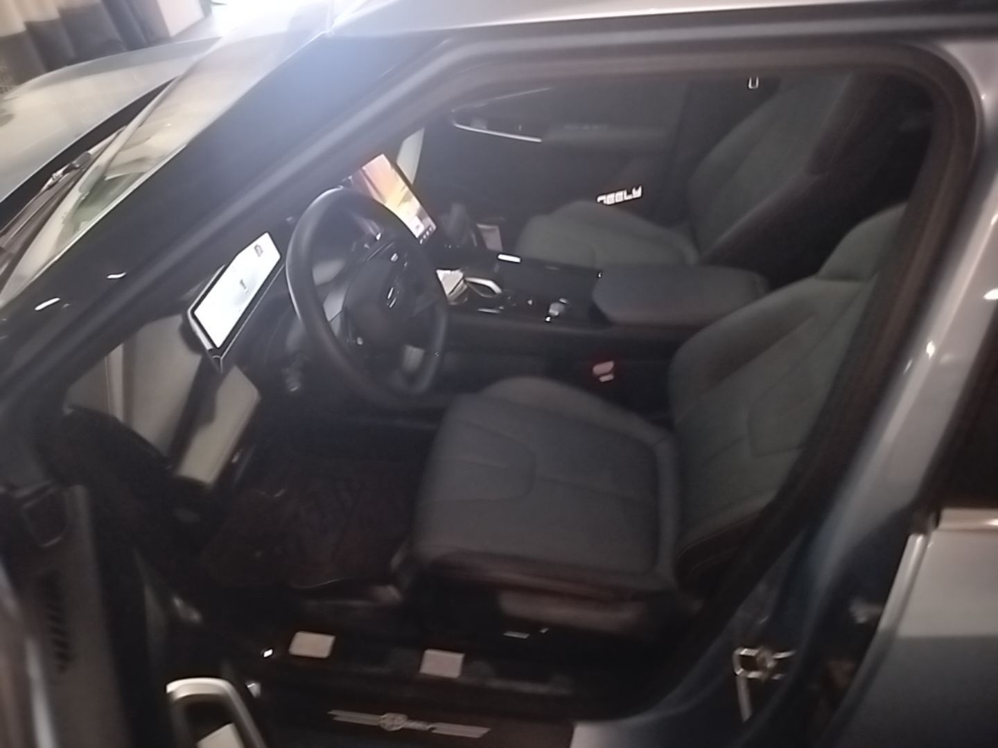 Geely Auto Emgrand X7 Sport 2024 1.5TD Smart Connect+ — снимка 18