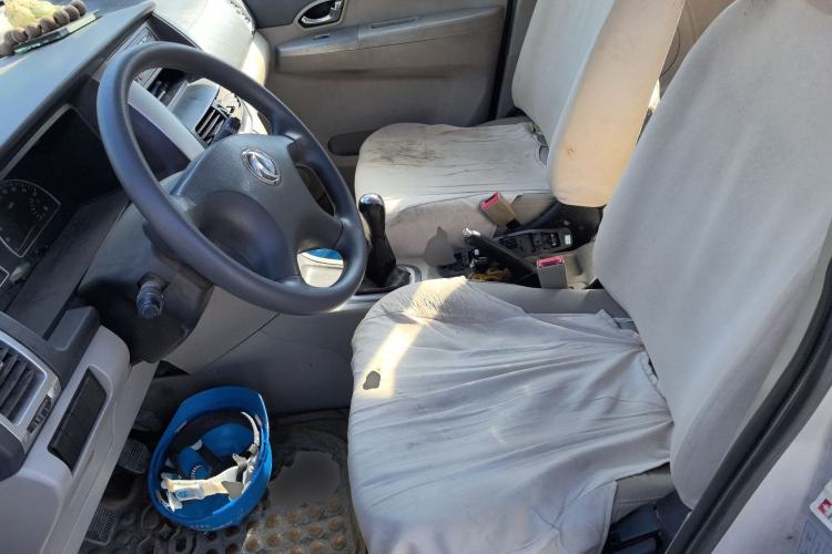 Used Dongfeng Shuaike 2013 1.5L Manual Comfort 7-Seater China V Standard
