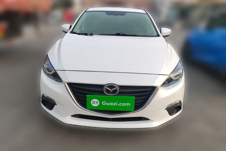Used Mazda 3 Axela 2014 Sedan 1.5L Manual Comfort Model
