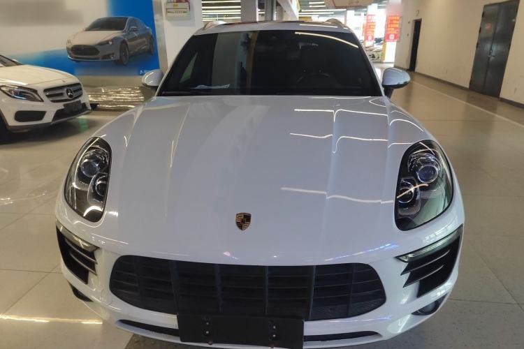 Used Porsche Macan 2017 Macan 2.0T Front