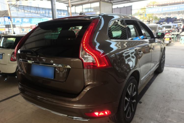 Used Volvo XC60 2017 T5 AWD Smart Upgrade Edition