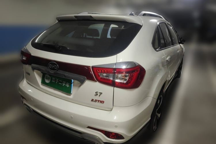 Used BYD S7 2015 2.0T Upgraded Automatic Luxury Version