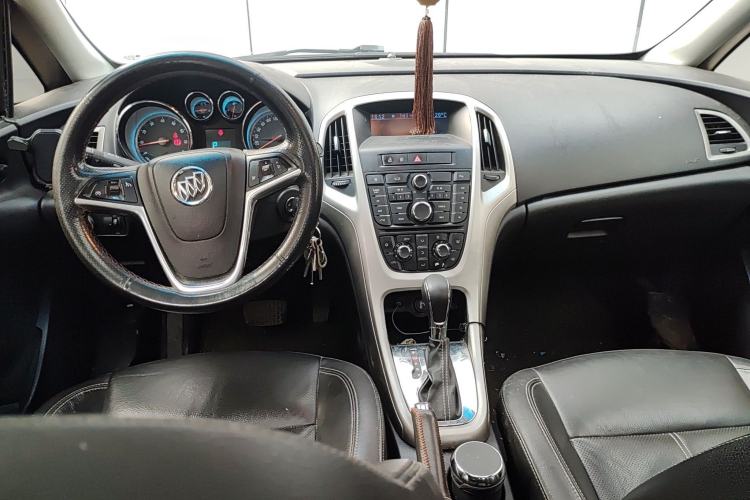 Used Buick GT 2013 GT 1.6T Automatic Fashion Sport Edition
