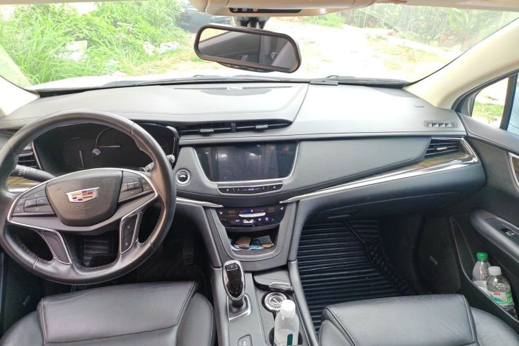 Used Cadillac XT5 2016 25T Luxury Model