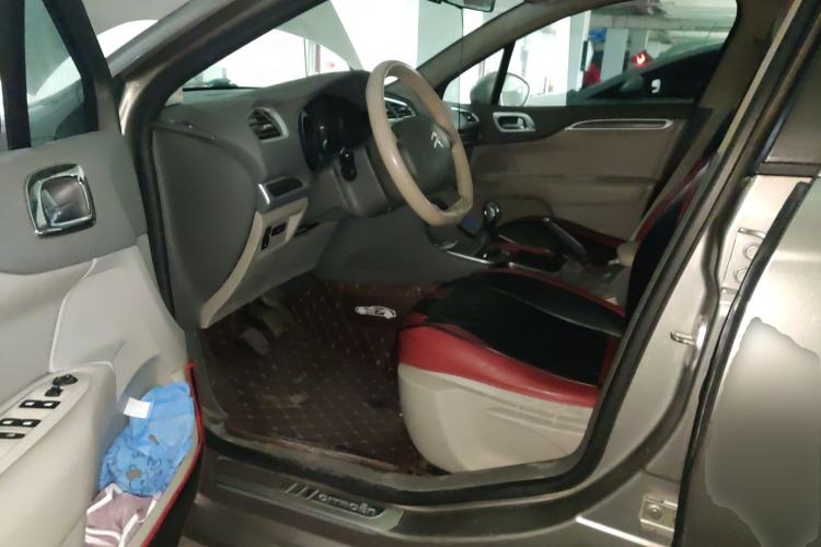 Used Citroen C4L 2013 1.6L Manual Jingxiang Edition Driver Seat