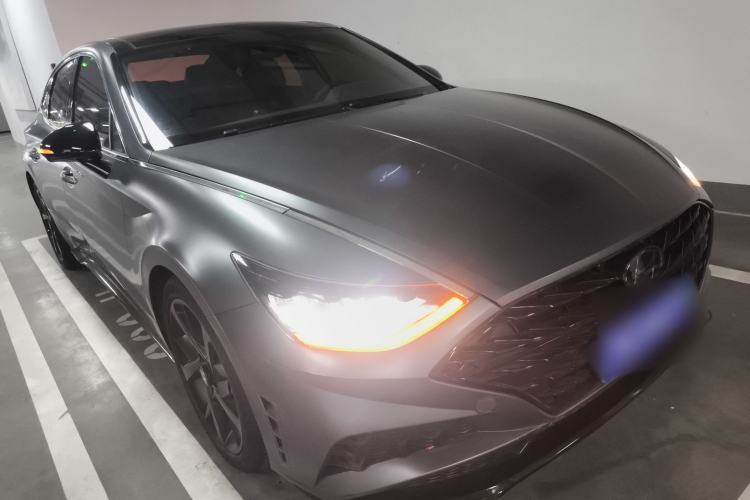 Used Hyundai Sonata 2022 380TGDi Automatic 20th Anniversary Edition Front Right 45 Deg