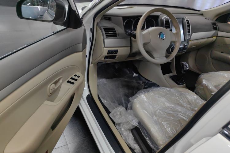 Used Dongfeng Junfeng E11K 2021 57.757 kWh Charging Version
