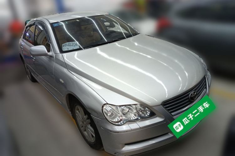 Used Toyota Reiz 2006 2.5S Special Edition Front Right 45 Deg