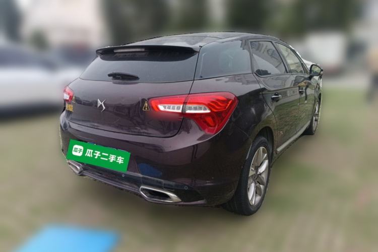 Used DS 5 2014 1.6T Luxury Edition THP160 Rear Right 45 Deg