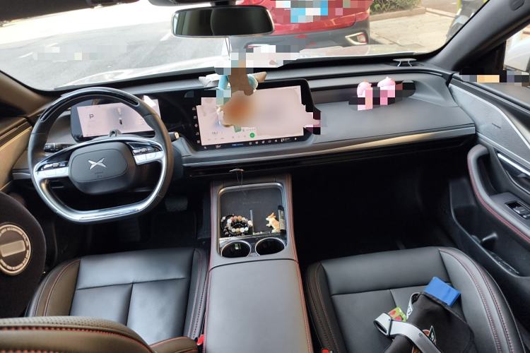 Used XPeng P7 2024 P7i 550 Pro Center Console