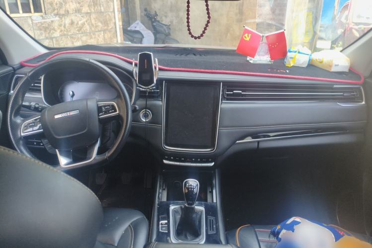 Used CHANGAN OSHAN COS1 2020 1.5T Manual Fashionable Smart Connectivity 7-Seater