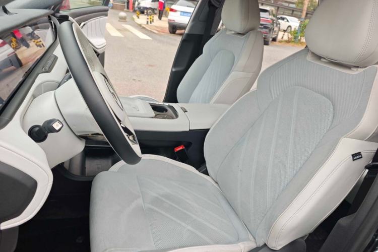 Used VOYAH FREE 2025 318 318 km Rear-Drive Touring Edition Interior 3