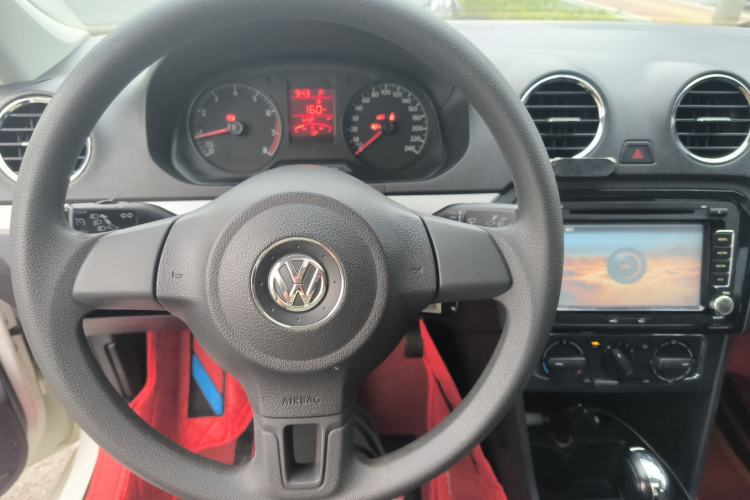 Used Volkswagen Jetta 2015 Value Edition 1.6L Automatic Comfort Version
