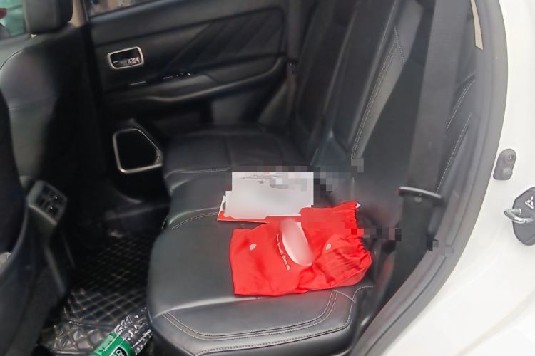 Used Mitsubishi Outlander 2020 2.0L Two-Wheel Drive Enjoyment Version 5 Seats
