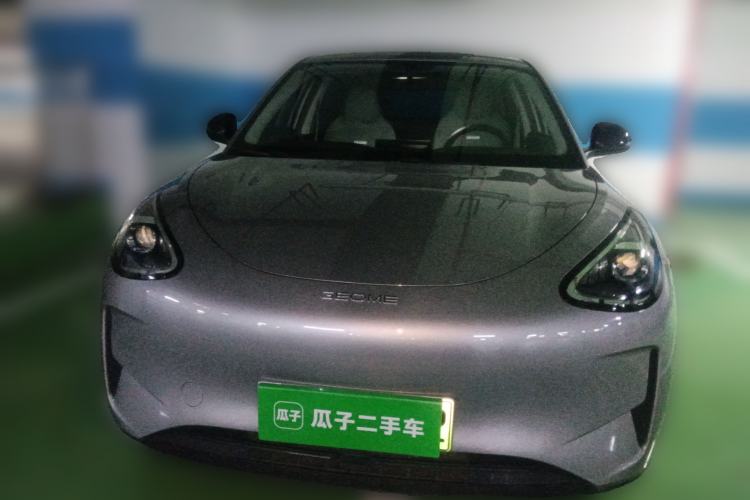 Used Geely Galaxy Geome 2025 410 km Free Version
