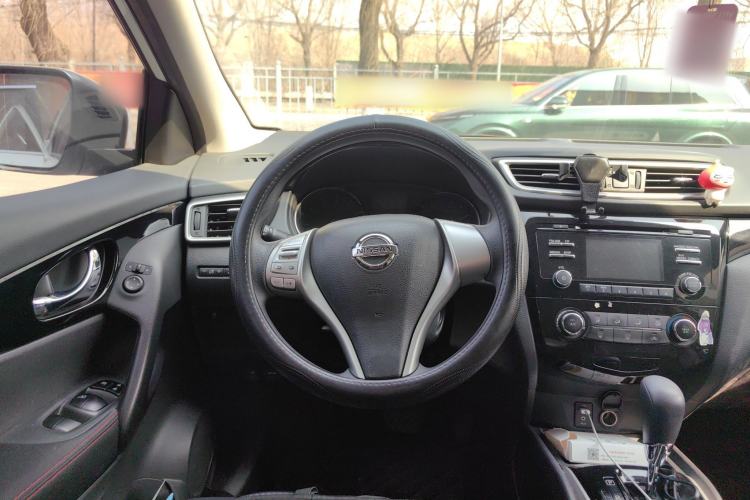 Used Nissan Qashqai 2016 2.0L CVT Elite Edition
