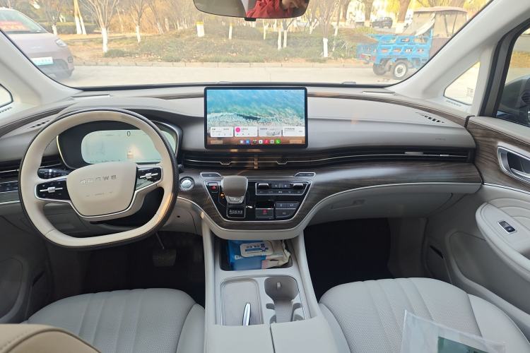 Used Roewe iMAX8 New Energy 2025 1.5T DMH Lu Zun Deluxe Edition
