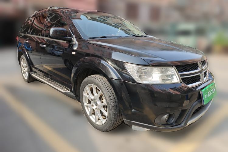 Used Dodge Journey 2013 2.4L Two-Wheel Drive Luxury Version