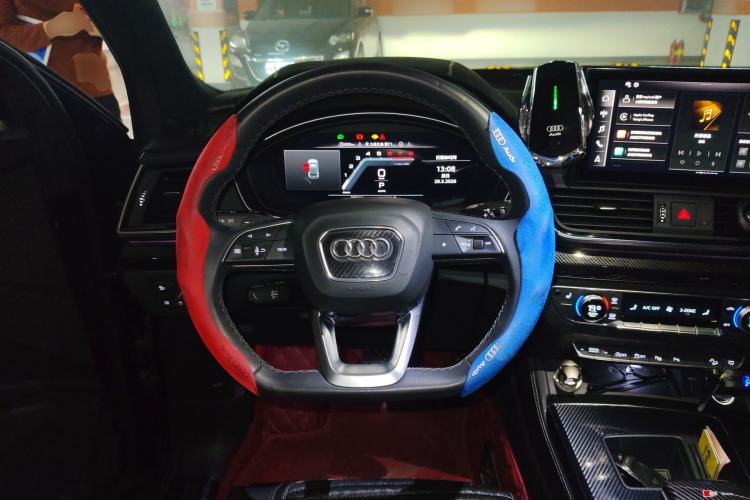 Used Audi Q5L Sportback 2022 40 TFSI Fashion Model Steering Wheel