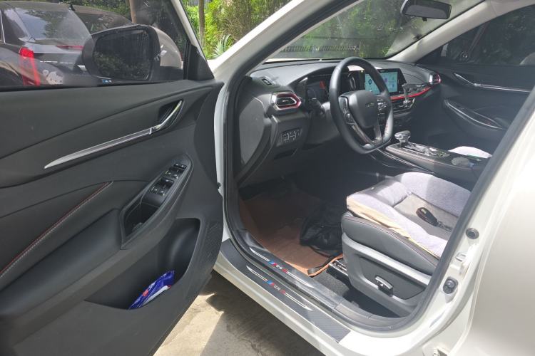 Used CHANGAN OSHAN X5 2021 1.6L CVT Flagship Model