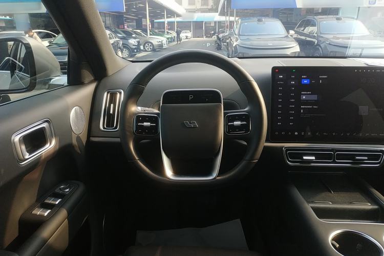 Used Li Auto L9 2022 Max model