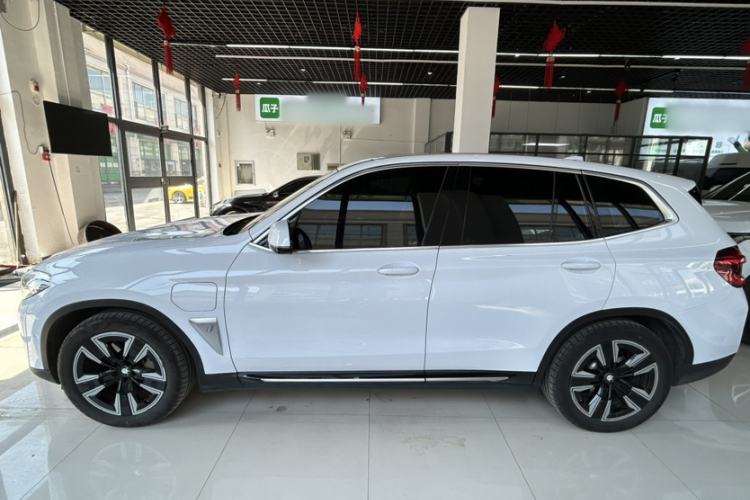 Used BMW iX3 2021 Leading Model
