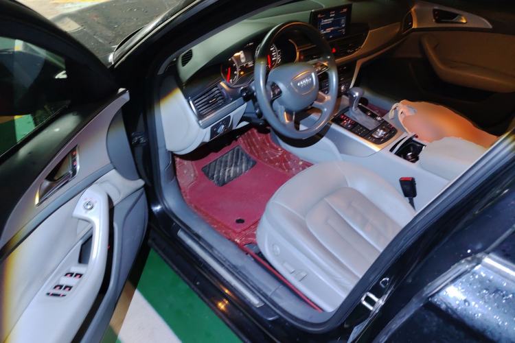 Used Audi A6L 2012 30 FSI Technology Edition
