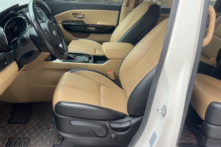 Used Kia Carnival 2015 3.3 GDI Luxury Edition China V Standard
