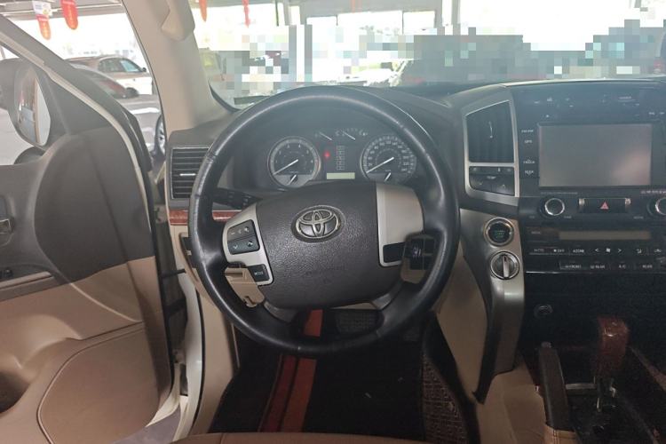Used Toyota Land Cruiser 2012 4.0L Automatic VX Steering Wheel