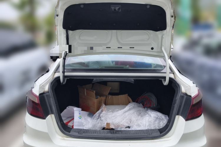 Used CHANGAN Eado 2015 1.6L Automatic Luxury Model Trunk