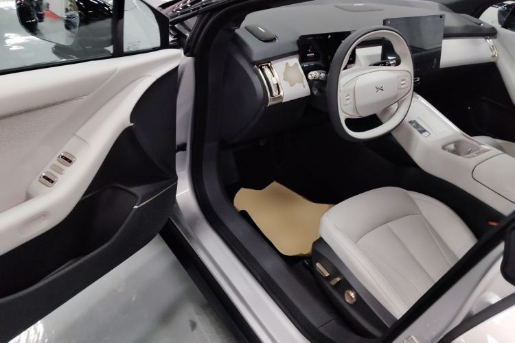 Used XPeng P7+ 2024 Long-Range Max Driver Seat