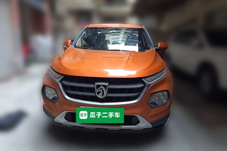 Used Baojun 510 2017 1.5L manual Comfort trim
