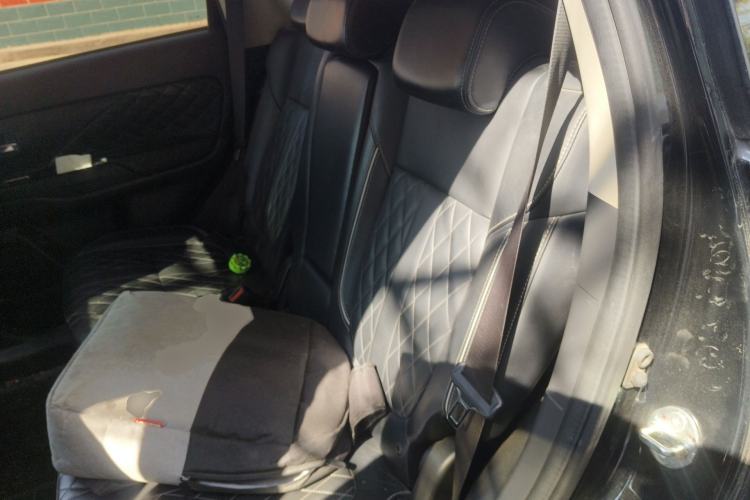 Used Mitsubishi Outlander 2020 2.4L 4x4 Zhi Xiang Edition 5 Seats Left Rear Seat