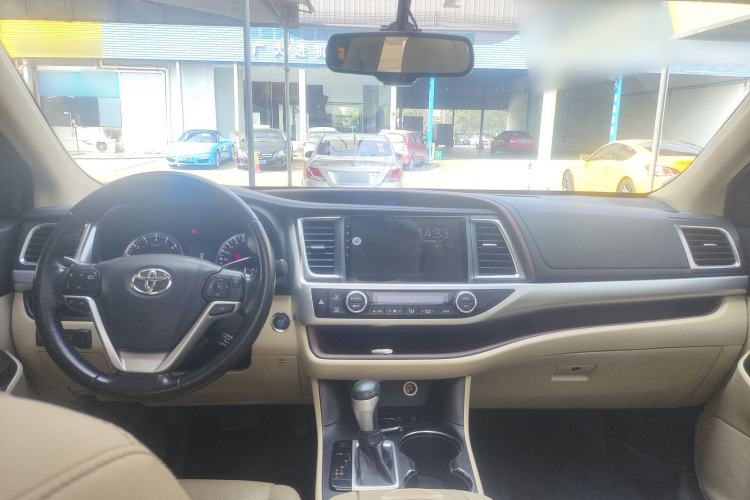 Used Toyota Highlander 2017 2.0T Four-Wheel Drive Luxury Edition 7 Seats
