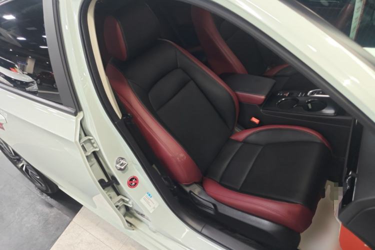 Used Honda Civic 2023 2.0L eHEV Pioneer Edition