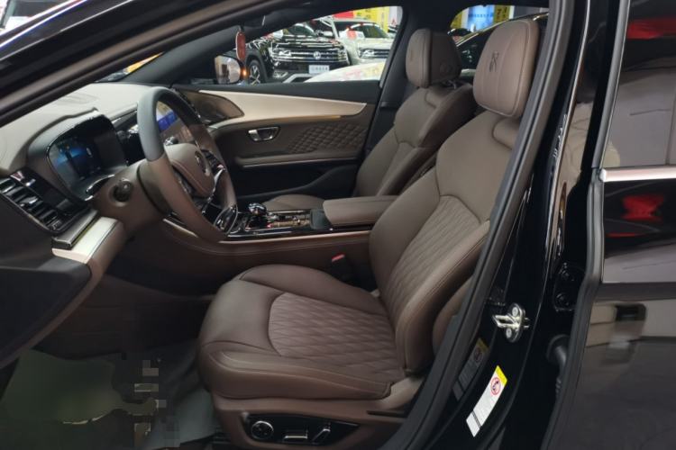 Used BYD Han 2024 DM-i Glory Edition 121KM Prestige Model Left Front Seat