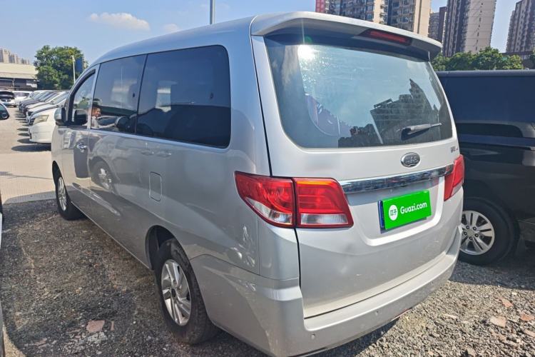 Used JAC Refine M4 2016 2.0L Manual Luxury Version
