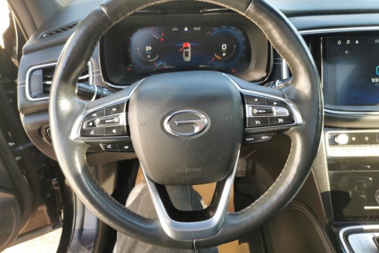 Used GAC Trumpchi GS8 2020 GS8S 390T Two-Wheel Drive Luxury Smart Connectivity Version
