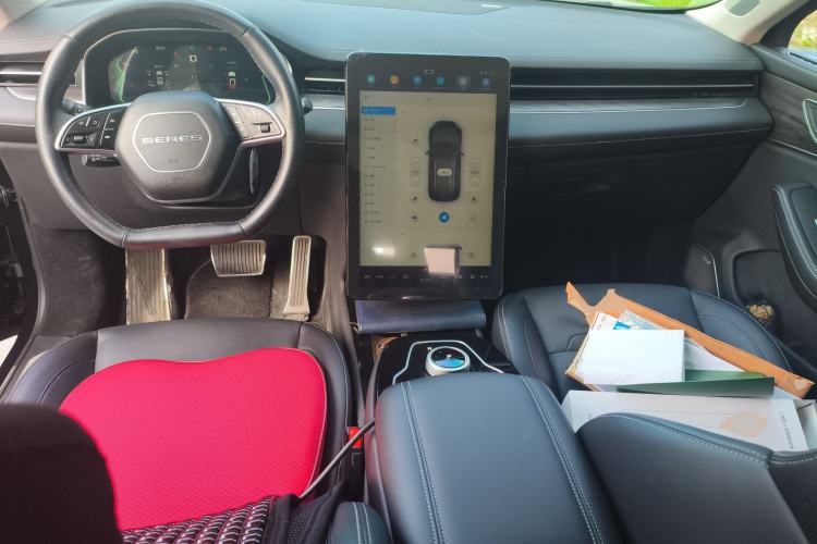 Used SERES SF5 2021 Four-Wheel Drive Freedom Expedition Edition
