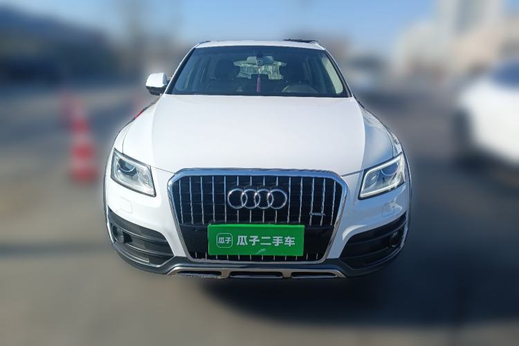 Used Audi Q5 2018 Collector's Edition 40 TFSI Technology Model