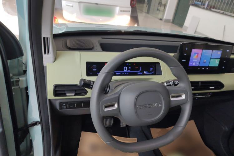 Used Geely Galaxy Panda 2024 Panda Mini 200km Endurance Bear
