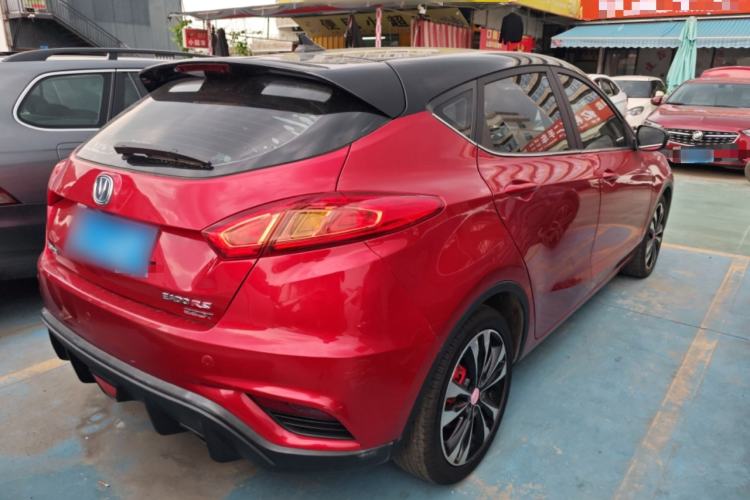 Used CHANGAN Eado 2017 RS 1.5T DCT Sharp Edition
