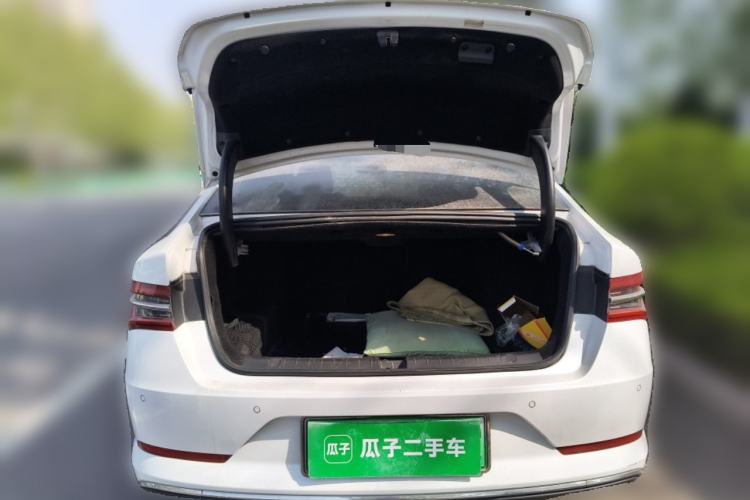 Used BYD Qin Pro New Energy 2019 DM Super Edition 1.5TI Automatic Smart Connect X-Trail Model China VI Standard Trunk
