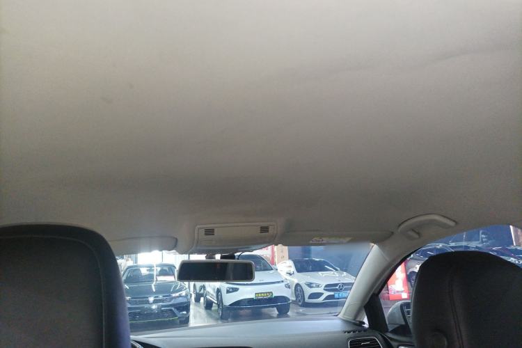 Used Volkswagen Golf 2016 1.6L Automatic Fashion Model