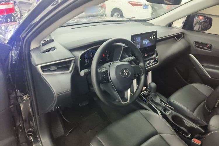 Used Toyota FRONTLANDER 2024 2.0L CVT Elite Plus Edition