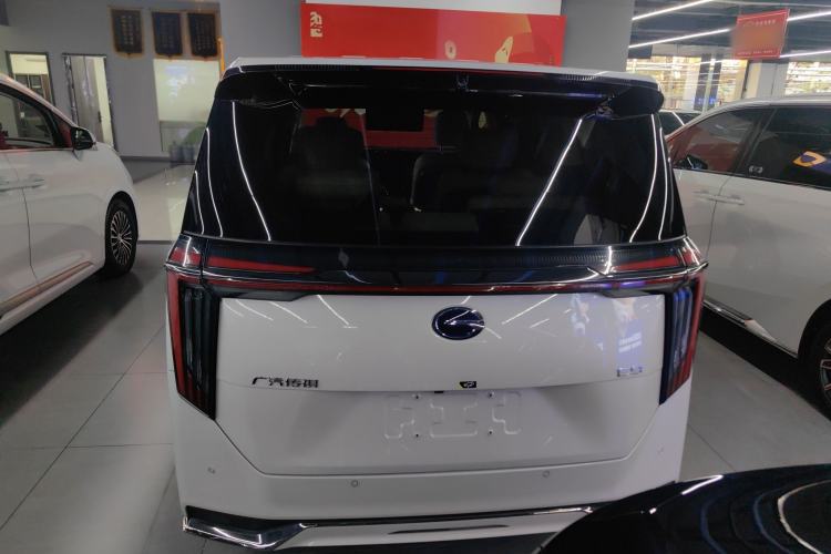 Used GAC Trumpchi E9 2023 E9 MAX Exterior 4